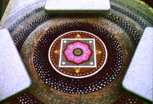 永代供養墓　浜園　石モザイク装飾