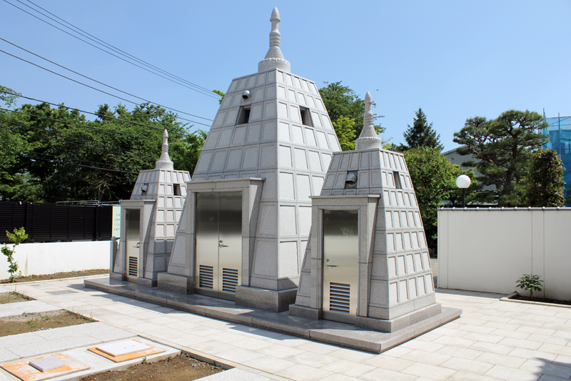 神奈川県川崎市　無量寺（ブッタガヤ型・永代供養塔）